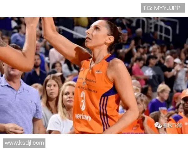 女篮神秘人对决水星队揭开赛场背后的秘密与激情